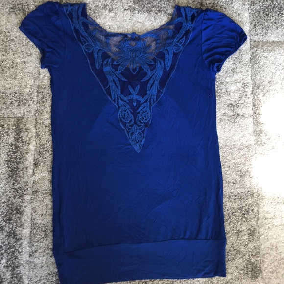 Blue top - Picture 3 of 3